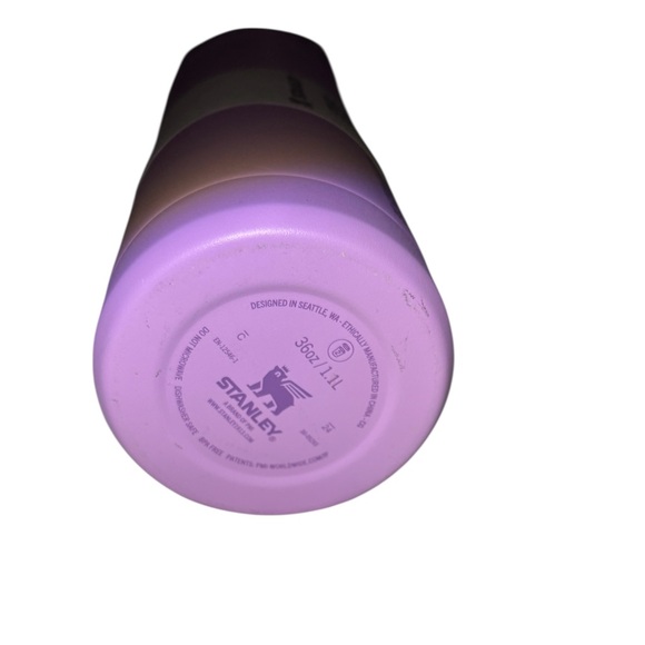 Stanley Aerolight IceFlow Bottle in Purple 36oz - Picture 7 of 15